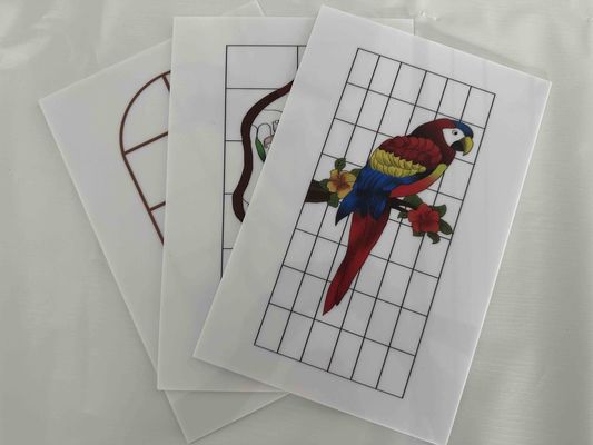 Folhas de poliestireno branco Folhas de poliestireno colorido para projetos industriais e criativos