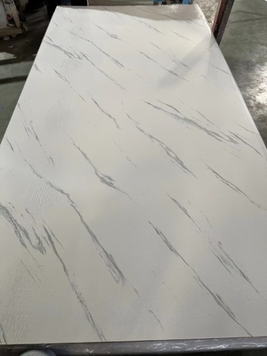 Painel de parede de plástico de pedra SPC de folha de mármore PVC material decorativo de parede interior de folhas de mármore com revestimento UV ecológico