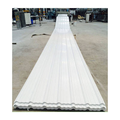 Isolamento térmico Telhas de cobertura de UPVC venda de fábrica 1130mm Telha de cobertura de UPVC a melhor escolha folha de plástico para cobertura fabricante de cobertura de UPVC